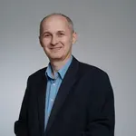Pobunjeno društvo, uprkos otvorenoj represiji, traži promenu vlasti