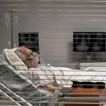 Znanstveniki z univerze Yale povezujejo cepiva za Covid z zaskrbljujočim novim sindromom