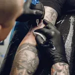 Raziskave kažejo, da tetovaže povzročajo raka