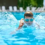 Plavalni programi za osebe z invalidnostjo odslej brezplačni