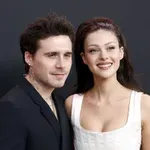 Nepo parček načrtuje posvojitev