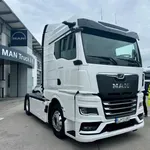 Prvi lev z novim motorjem D30 že na Slovenskih cestah