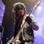 11 декември: Честит рожден ден, Ники Сикс (Mötley Crüe)!
