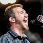 7 февруари: Честит рожден ден, Съли Ерна (Godsmack)!