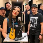 Мери Бойс Бенд с концерт по повод четвърт век на „Непознати улици“