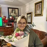 Nataša Bekvalac o odnosu sa majkom Mirom: Da se ona pitala pevala bih u crkvenom horu i zakopčavala bi mi i poslednje dugme