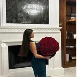 Ni kod majke u Monte Karlu, ni u vili na Senjaku: Đina Džinović otpočela život sa dečkom i to na ovoj lokaciji