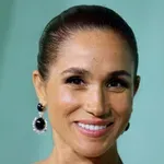 Frizura koja je najveći trend proleća: Kako da postignete luksuzan izgled za manje od 5 minuta