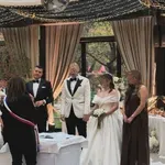 Nikad zgodniji i elegantniji: Viktor Živojinović venčao kuma, svi komentarišu koliko je smršao FOTO