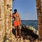 Je najbolj zaželen Sanjski moški v resni zvezi z …