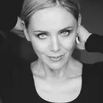 Katarina Čas skupaj z Leonardom DiCapriem