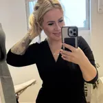 Znana voditeljica je šokirala s svojim novim videzom