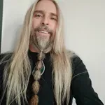 Marijan Novina je naredil izjemo in pokazal, kaj počne njegov sin