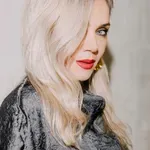 Katarina Čas v Trstu ujeta v družbi znanega Slovenca