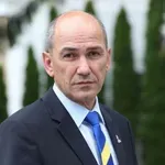 Janez Janša je ogorčen, tako so izkoristili njegovo ženo Urško