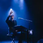 Je Jan Plestenjak z letom 2025 zaključil svojo glasbeno pot in se bo sedaj posvetil ženi?