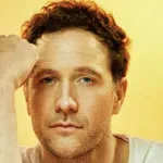 V javnosti se je pojavil video golega Klemna Slakonje