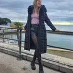 Znana voditeljica sama zapustila Slovenijo, razlog pa je …