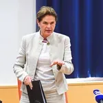 Alenka Bratušek se je pohvalila, uspela ji je še ena zmaga