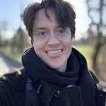 Ima Domen Valič novo dekle? Delil je gole fotografije iz domače kopalnice …