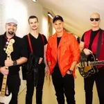 UAUUU! Ste videli kako lepa je žena Roka Lunačka (Flirrt)