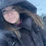 Jasna Kuljaj v družbi z znanim voditeljem s steklenico šampanjca …