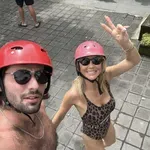 V javnost je prišla fotografija Sanjskega moškega in slavne pevke, ki je razjasnila vse