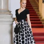 Nika Urbas je pokazala, kako je videti brez ličil, in nas pustila brez besed