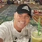 Nekdaj eden bolj priljubljenih pevcev Sebastian delil dogodek iz preteklosti …