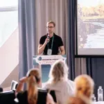 Eden najbolj prepoznavnih zdravnikov pri nas David Zupančič se je znašel v težavah