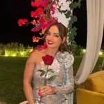 Poglejte, kako lepa je sestra Kaje Casar (Sanjski moški)