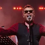 Grega Skočir spet popival sredi belega dne v centru Ljubljane?