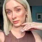 Iza Piletič z drastično spremenjenim videzom: Bi jo sploh prepoznali?