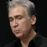 Kaj se plete med Janom Plestenjakom in Alyo