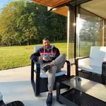 Po dolgem času se je javil Marko Potrč s svojo ljubico