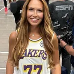 Je Mirjam Poterbin s tem dejanjem dokončno zarila nož v hrbet svojem sinu Luku Dončiću