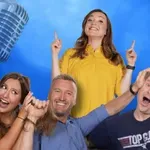 Anja, znana radijska voditeljica, je pokazala, kako velik je že njen nosečniški trebušček