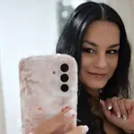 Renata Bohinc na fotografiji le senca same sebe