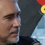 Jana Plestenjaka ignorirali in vrgli z odra
