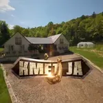 Velika skrivnost letošnje Kmetije je rešena, krivec vas bo nasmejal