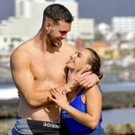 Ne boste verjeli, kdo se je Kaji Casar in Karlu Godcu pridružil na morju
