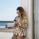 Poletni kos, ki ga je moda skoraj pozabila, se znova vrača v ženske omare