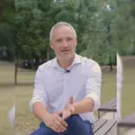Janez Cigler Kralj je pokazal svojo lepo ženo in razkril, koliko let sta že poročena