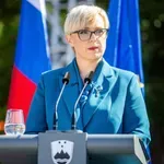 Nataša Pirc Musar javno povedala, da je vsega kriv znan slovenski pevec