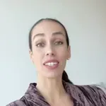 Tako mladostno je videti mama Tine Gaber