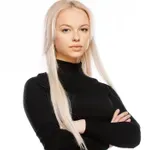 Po dolgem času se je oglasila Polona Kranjc, nekdanja ljubezen Igorja Mikića danes uživa takole