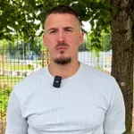 Jan Zore (Kmetija) žaluje, poslovil se je od svojega prijatelja