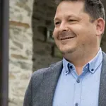 Luka Jezeršek z družino zapustil Slovenijo. Je imel vsega dovolj?