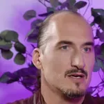 Vida Valiča so napadli