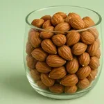 Recept za lešnikovo mleko, ki ga naredite sami